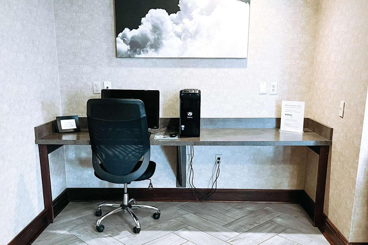 Quality Inn Clarion Ngoại thất bức ảnh